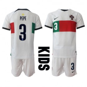 Portugal Pepe #3 Borta Kläder Barn VM 2022 Kortärmad (+ Korta byxor)
